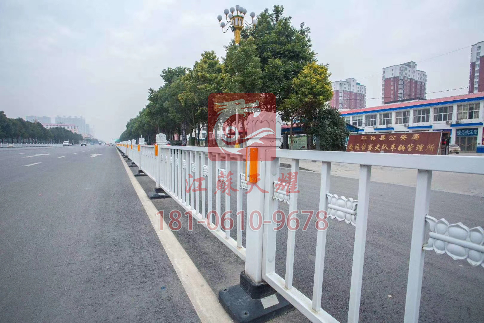 贈送安裝-贈送運輸-道路護(hù)欄